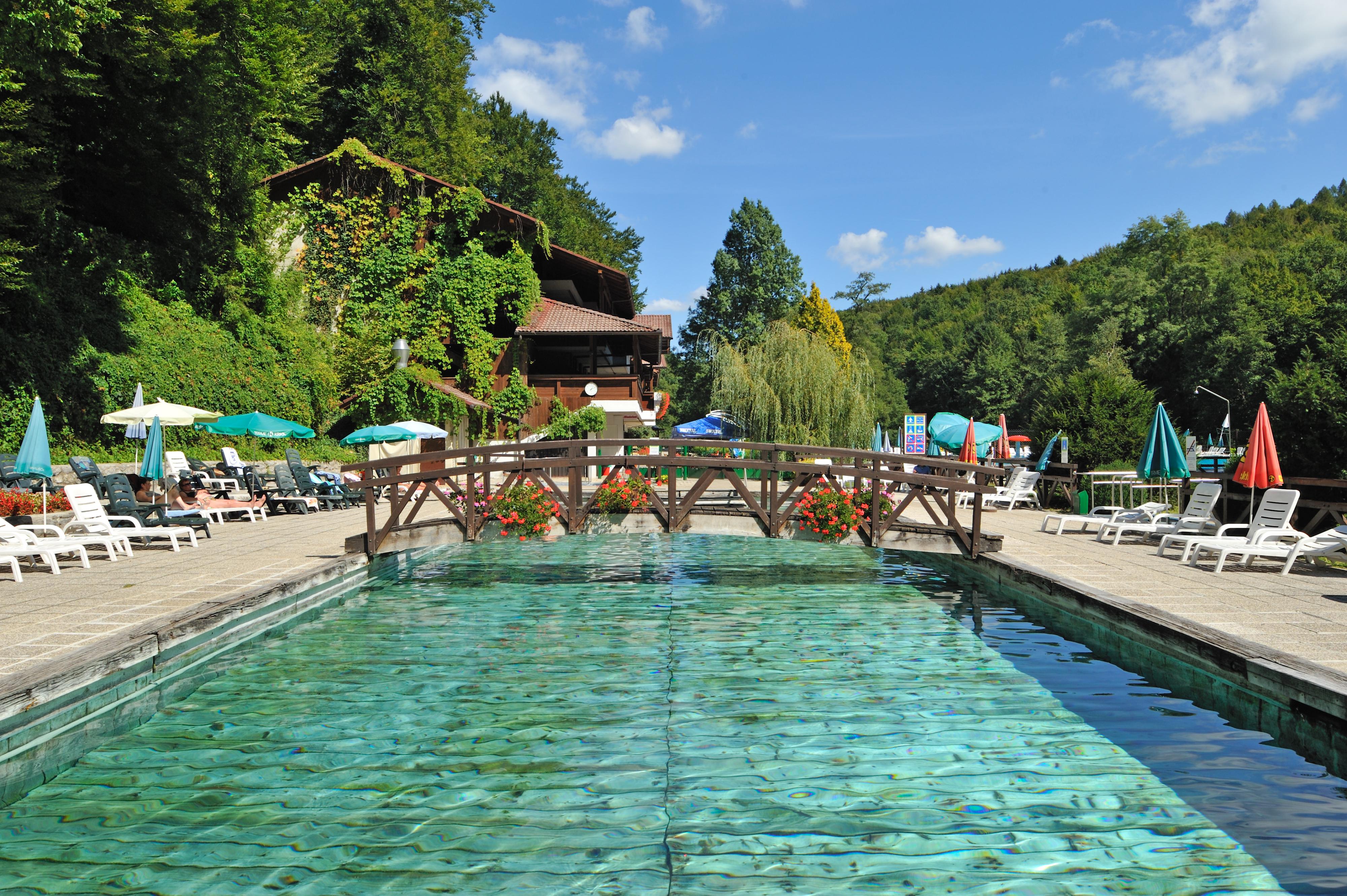 Hotel Smarjeta - Terme Krka シュマリェシュケ・トプリツェ エクステリア 写真